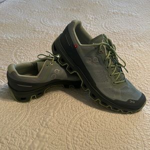 On Cloud Running Shoes